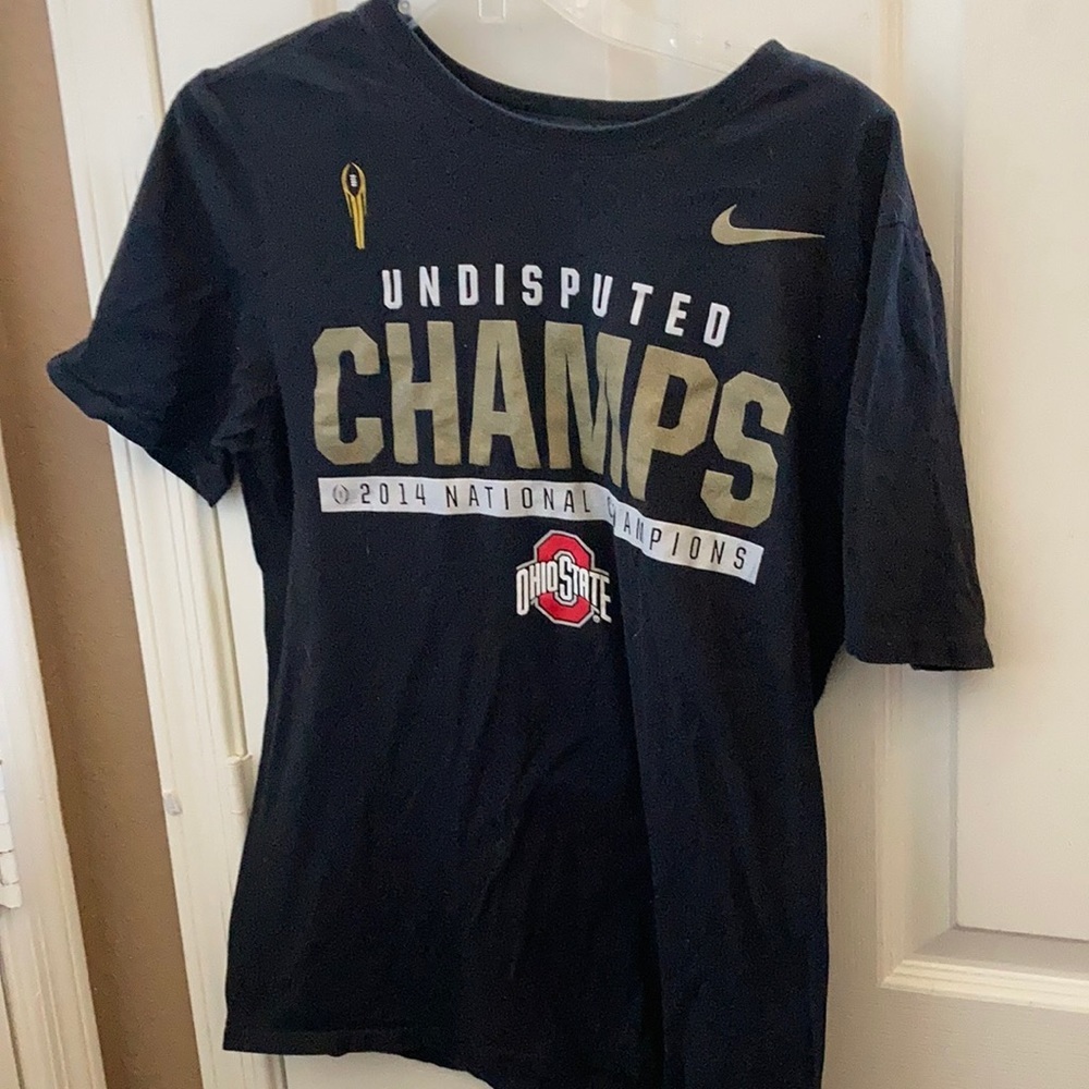 FINAL MARKDOWN NIKE Ohio state unisex tee medium